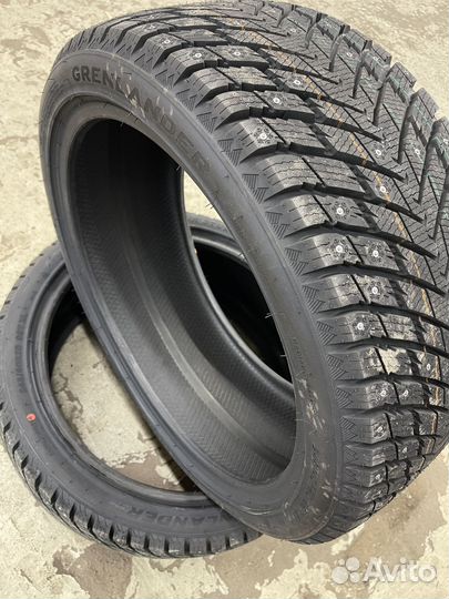 Grenlander Icedefensor Stud II 245/40 R20 99T