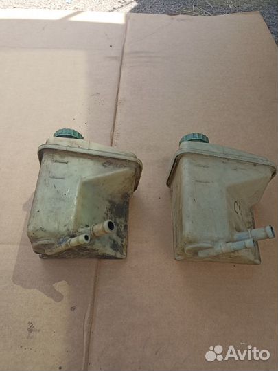 Бачек гур audi 100 a6 с4