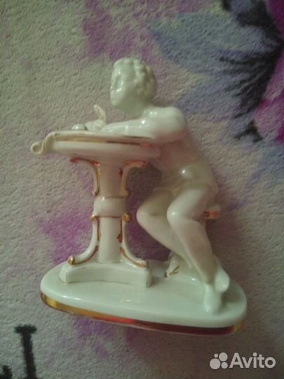 Статуэтка винтажная Юный Пушкин