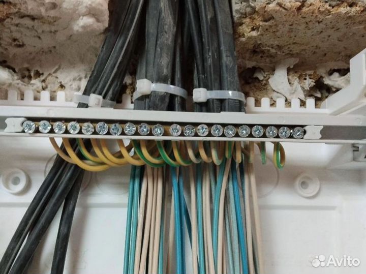 Услуги электрика выезд на дом