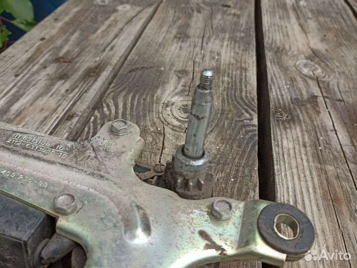 Моторчик заднего стеклоочистителя ваз-2112