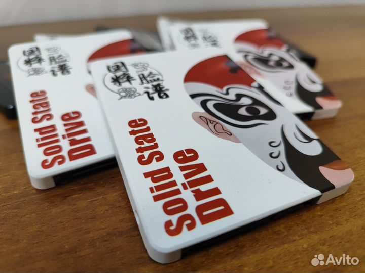 SSD 256 с предустановленной Win10