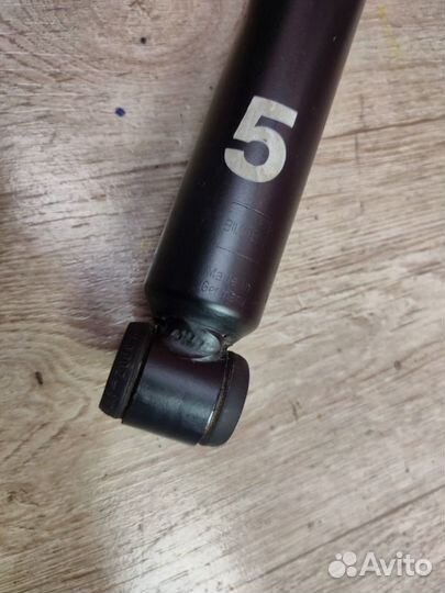 Амортизатор задний Mercedes-Benz B W245 M266.980