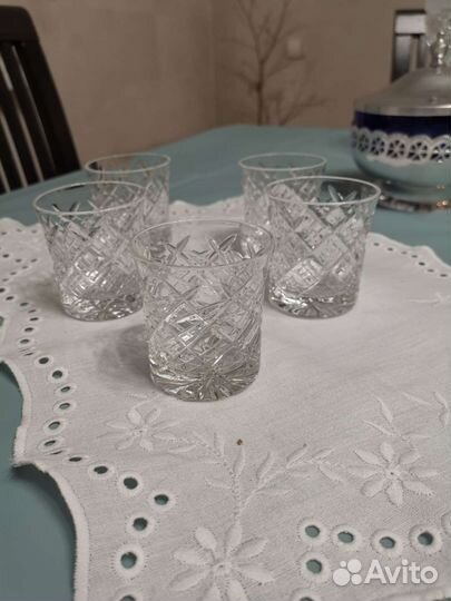 Хрустальные рюмки