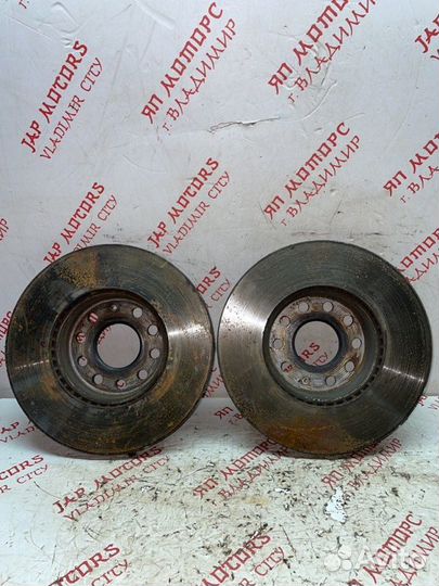 Диск тормозной передний Volkswagen Golf 6