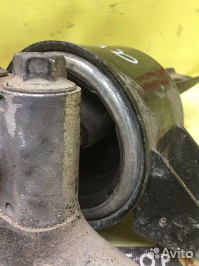 Подушка двигателя Chevrolet Aveo T200 F14D3 2005