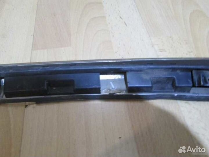 Накладка капота Toyota