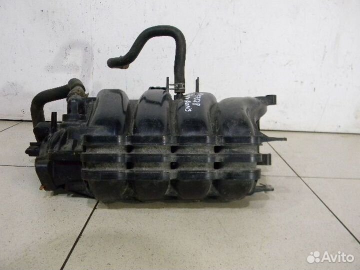 Впускной коллектор Тойота