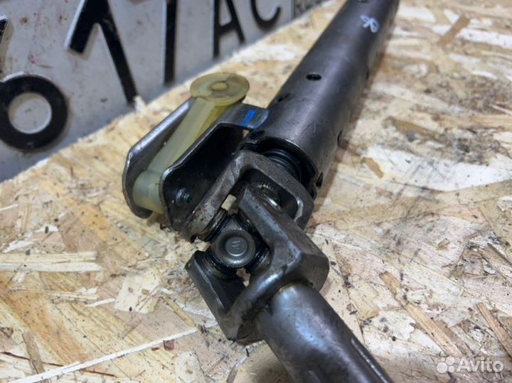 Рулевой карданчик Skoda Octavia 1.6 2003