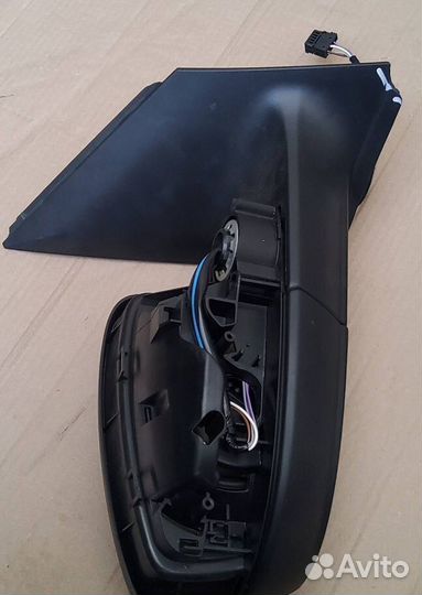 Зеркало Volkswagen Polo