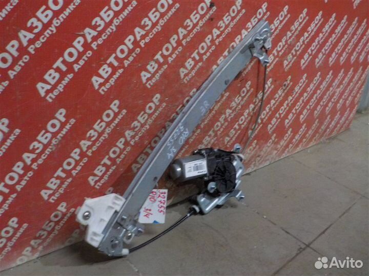 Стеклоподъемник задний правый Kia Rio 3 G4FC 2017