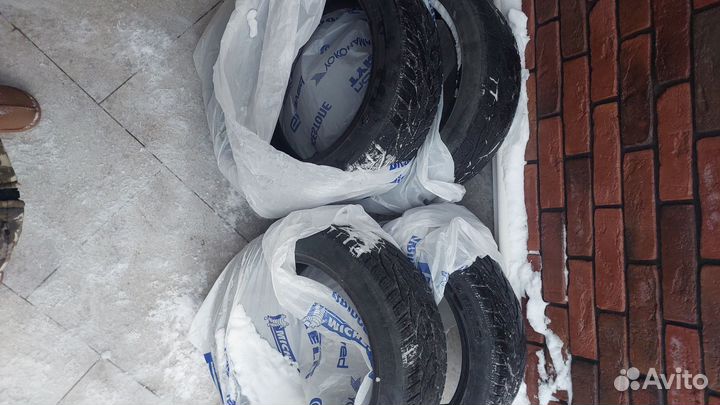 Tigar Winter 235/45 R18 98Y