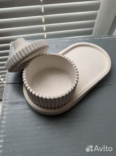 Декоротивные предметы из гипса