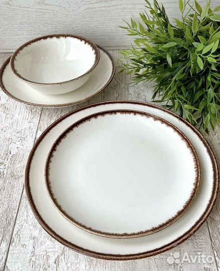 Набор столовой посуды