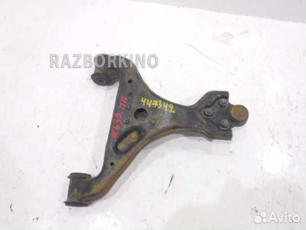 Рычаг передний правый нижний