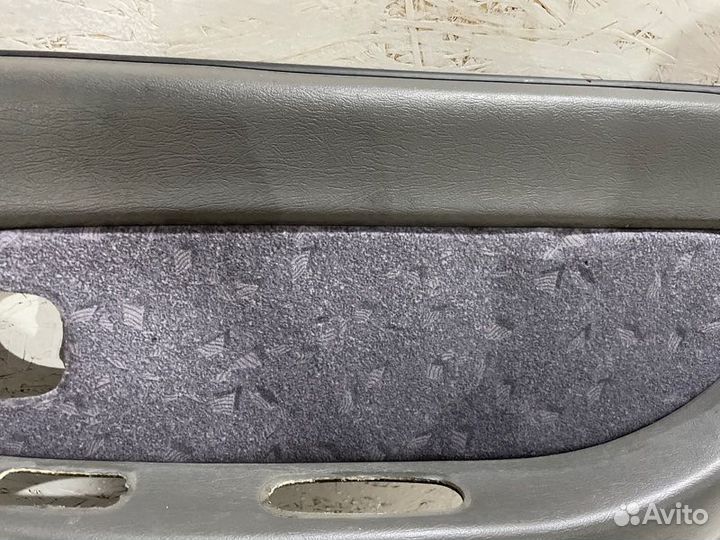 Обшивка боковой двери Kia Spectra седан S6D 2008