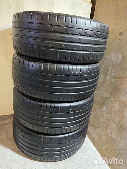 Bridgestone Potenza S001 225/55 R16