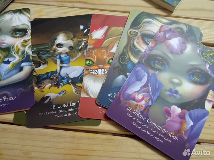 Оракул Alice Wonderland