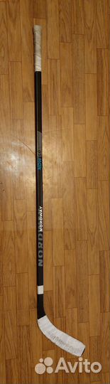 Клюшка хоккейная