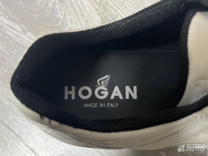 Кроссовки hogan