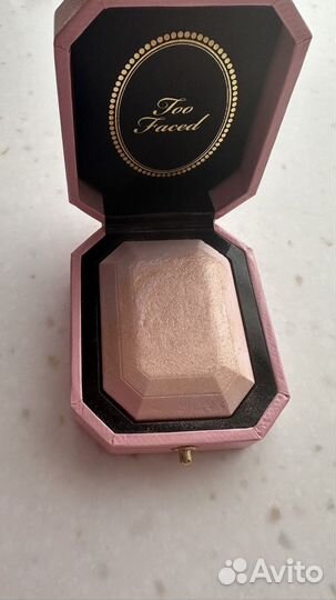 Too faced хайлайтер Fancy pink diamond