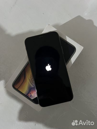 iPhone Xs, 64 ГБ
