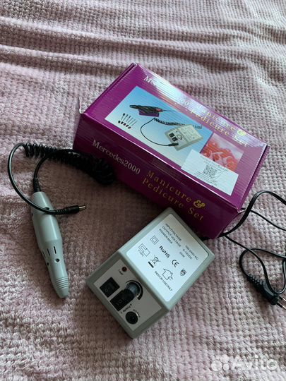 Аппарат для маникюра и педикюра