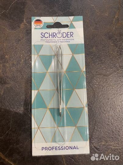 Новый пинцет скошенный