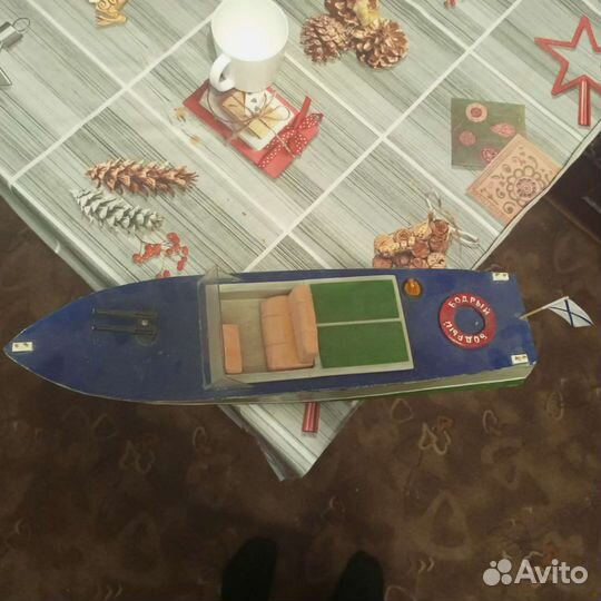 Сборная модель корабля из дерева