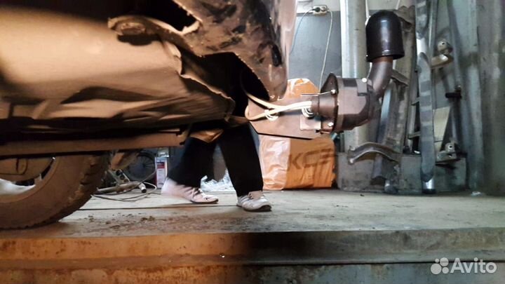 Фаркоп на Тойота Королла Филдер с 2000-2012 г