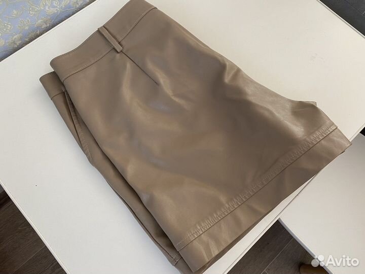 Шорты женские кожаные