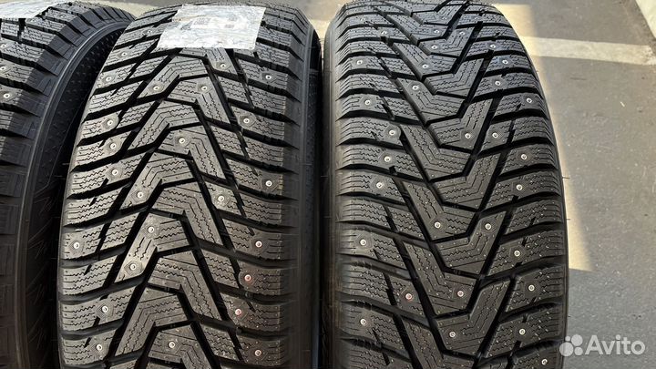 Hankook Winter I'Pike RS2 W429 255/50 R19 107T