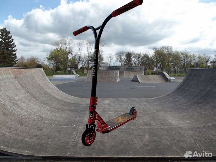 Трюковой самокат