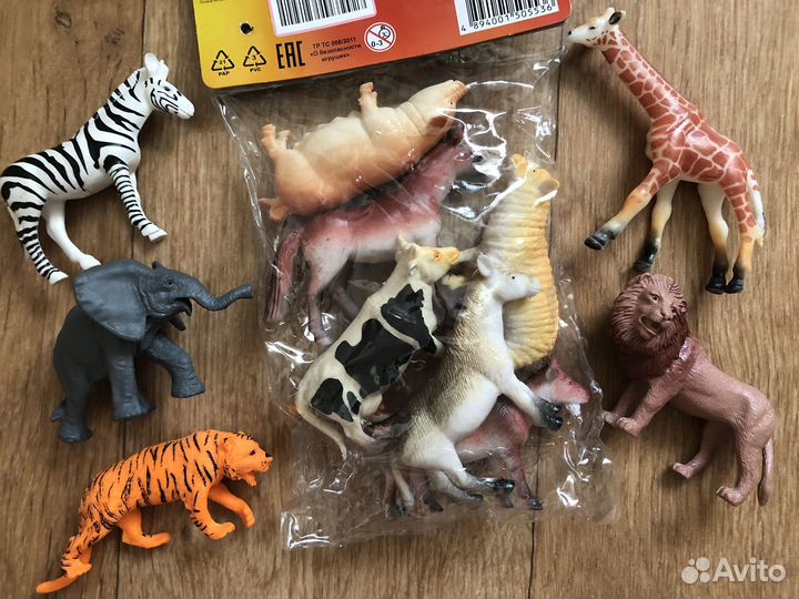 Набор фигурок животных