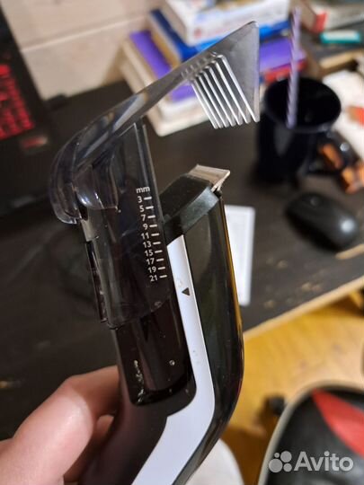 Машинка для стрижки волос philips