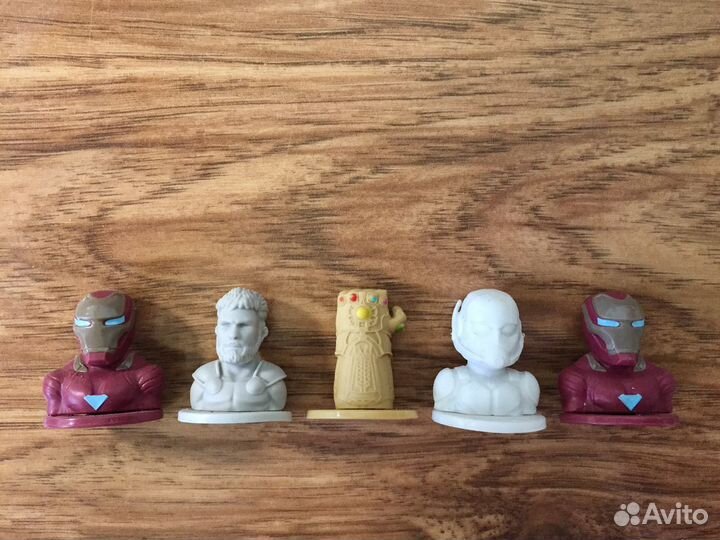 Игрушки из киндера