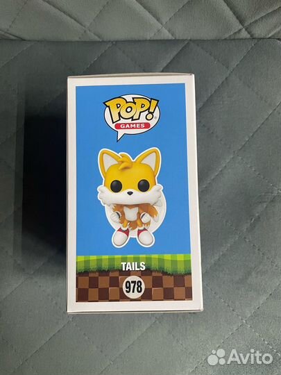 Funko POP Tails (Excl. Specialty Series)