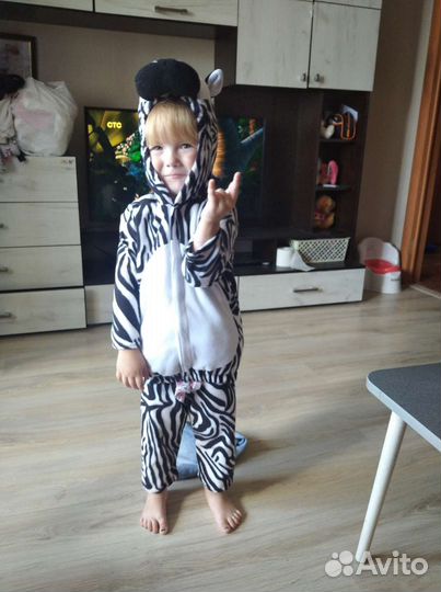 Новогодний костюм зебры