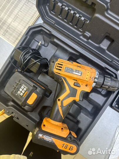 Шуруповерт вихрь да-18Л-2К 2021