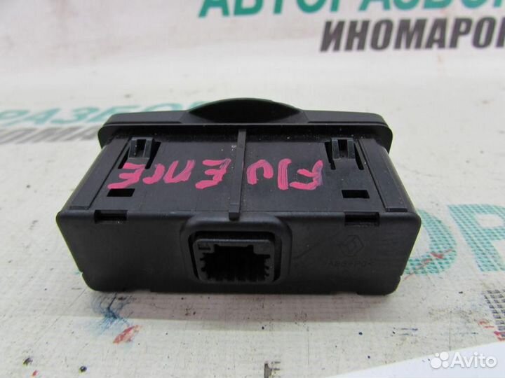 Блок электронный для Renault Fluence 2010