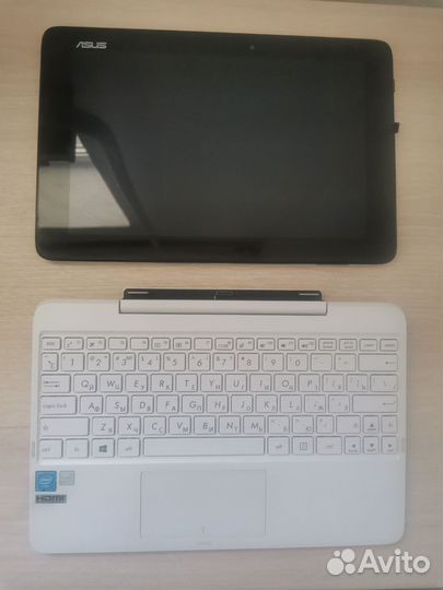Планшет нетбук Asus T100H