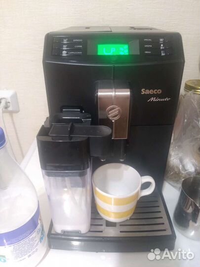 Кофемашина saeco