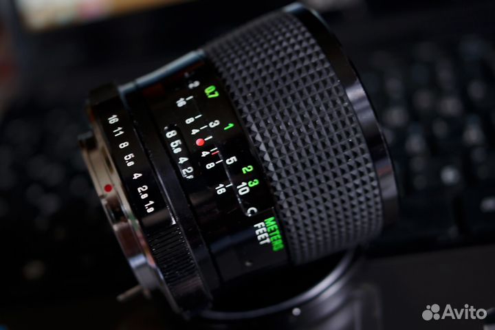 Vivitar Series 1 28mm f/1.9 (на Pentax)