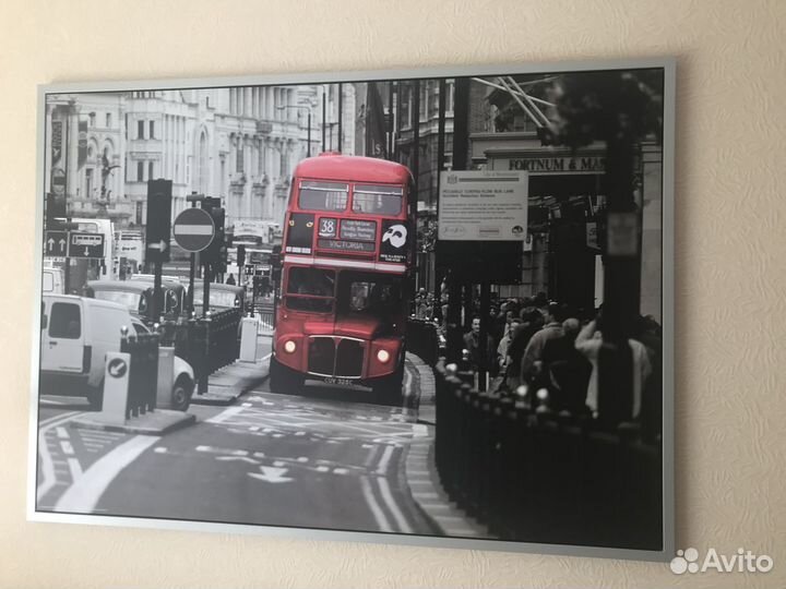 Картина IKEA красный автобус