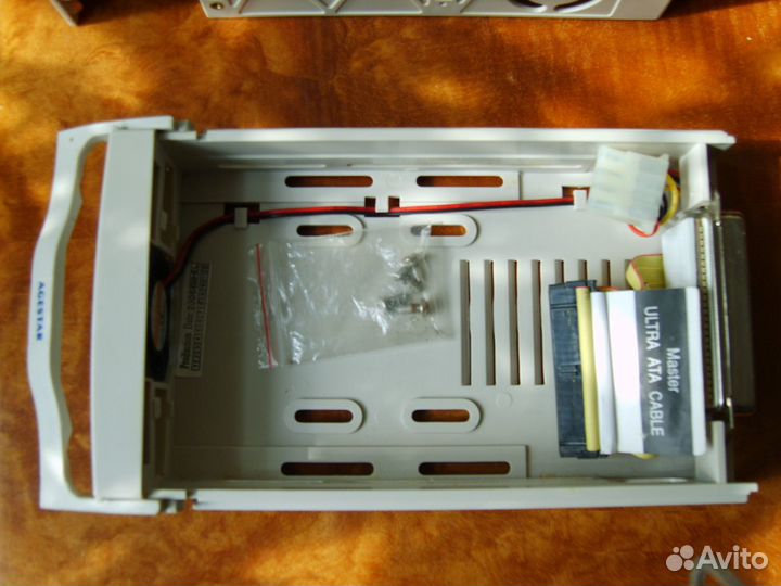 Контейнер для жесткого диска (3.5