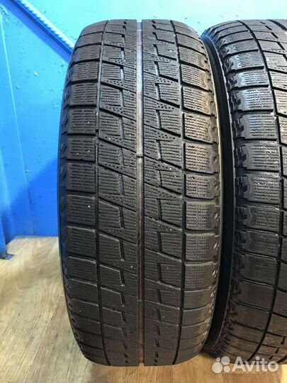 Bridgestone Blizzak Revo2 215/60 R17