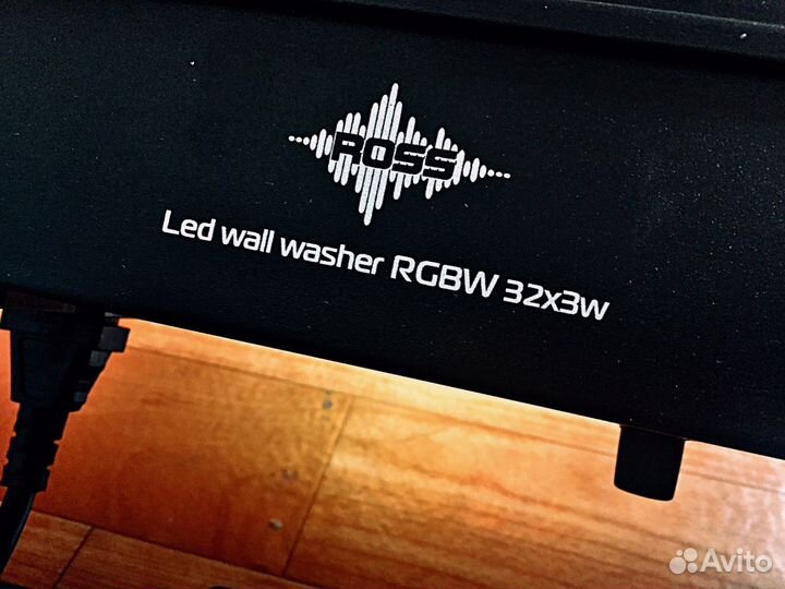 Светодиодная панель Ross LED Wall Washer rgbw 32 x