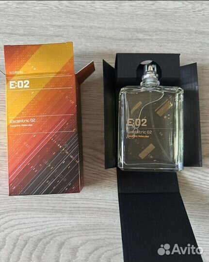 Escentric molecules 02