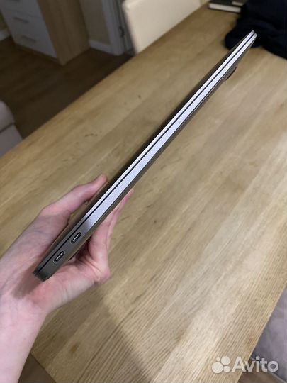 Apple macbook Air 13 m1