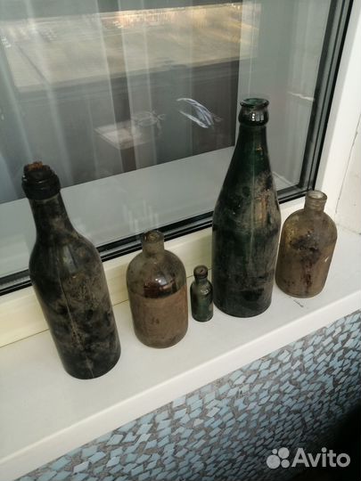 Старинные бутылки